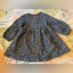 Vince Camuto Blue and Cream Patterned Button-Up